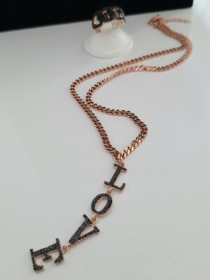 Collana Love