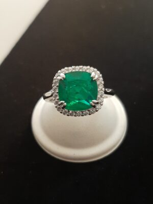 Anello Luce di Smeraldo