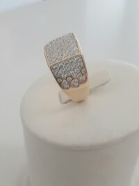 Anello GoldCube