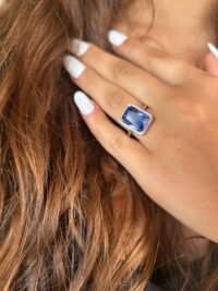 Anello Zaffiro d'Africa